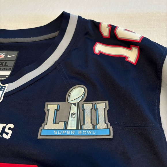 Nike New England Patriots Tom Brady Super Bowl Jersey - Picture 3 of 10